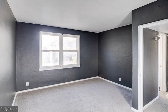 2 CHESAPEAKE CT, Aberdeen, MD 21001