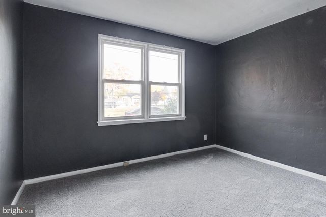 2 CHESAPEAKE CT, Aberdeen, MD 21001