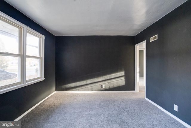 2 CHESAPEAKE CT, Aberdeen, MD 21001