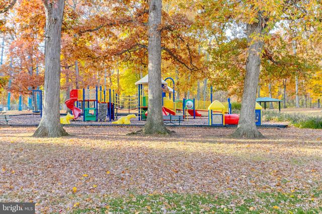 2 CHESAPEAKE CT, Aberdeen, MD 21001