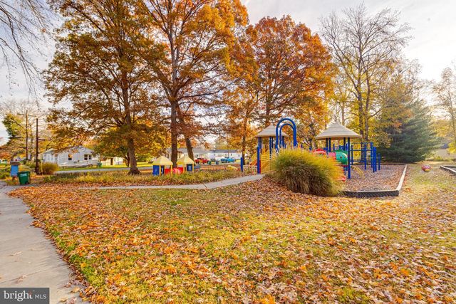 2 CHESAPEAKE CT, Aberdeen, MD 21001