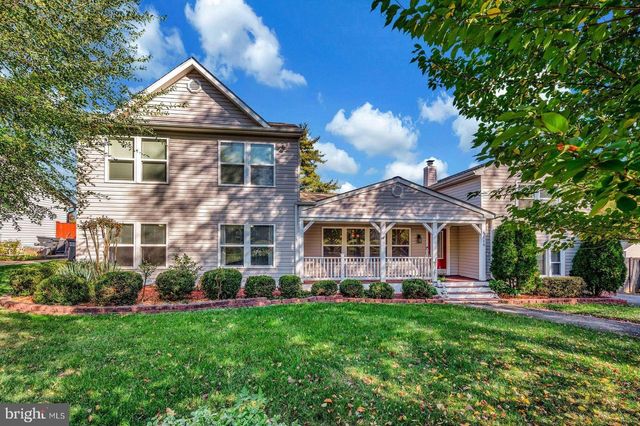 8110 SPRUCE ST, Manassas, VA 20111