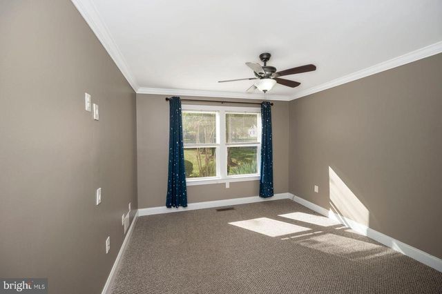 8110 SPRUCE ST, Manassas, VA 20111