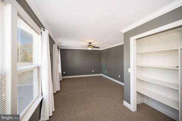 8110 SPRUCE ST, Manassas, VA 20111