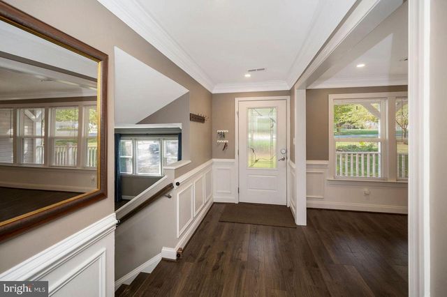 8110 SPRUCE ST, Manassas, VA 20111