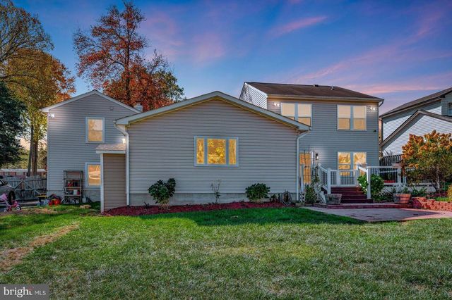 8110 SPRUCE ST, Manassas, VA 20111