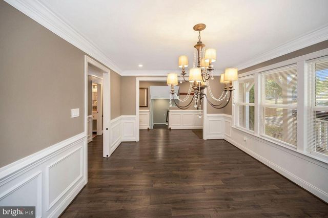 8110 SPRUCE ST, Manassas, VA 20111