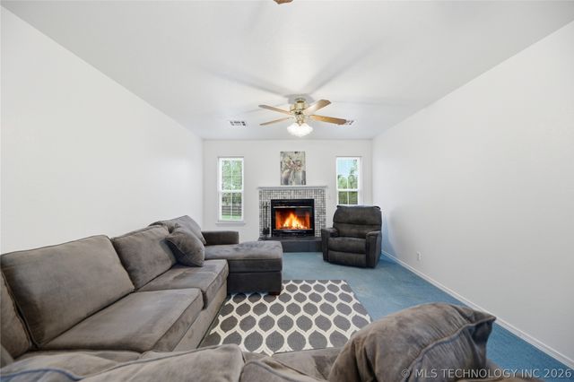 19411 S Champ Johnson Road, Bixby, OK 74008