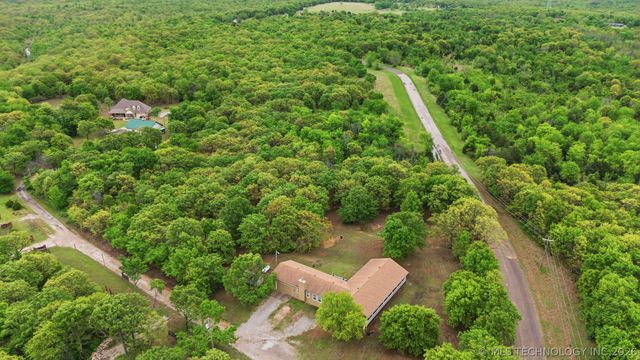 19411 S Champ Johnson Road, Bixby, OK 74008