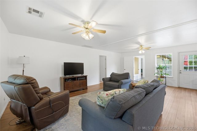 19411 S Champ Johnson Road, Bixby, OK 74008