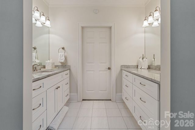 8124 Greencastle Drive, Charlotte, NC 28210