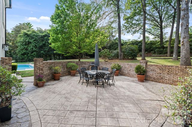 8124 Greencastle Drive, Charlotte, NC 28210