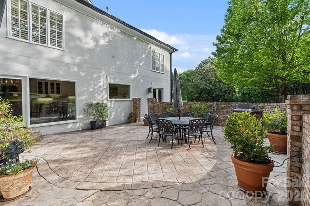 8124 Greencastle Drive, Charlotte, NC 28210