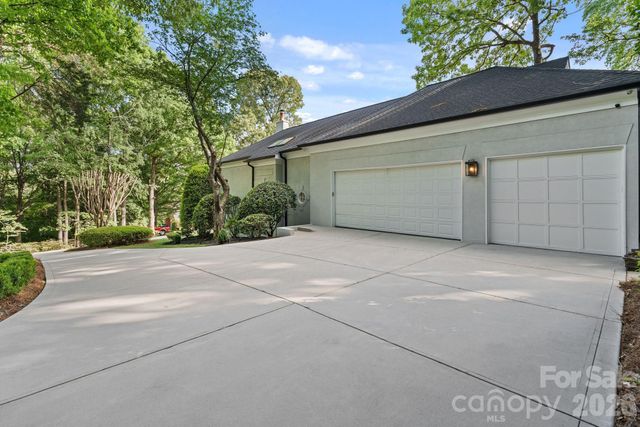8124 Greencastle Drive, Charlotte, NC 28210
