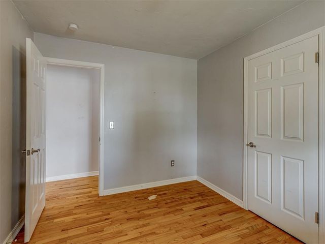 300 N Fretz Avenue, Edmond, OK 73003