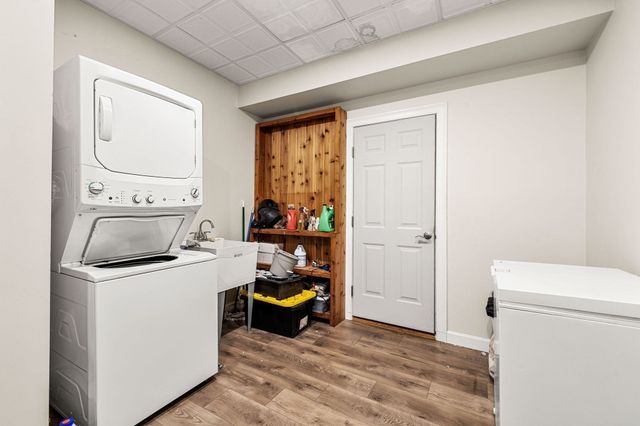 9 Grandview Rd, North Reading, MA 01864