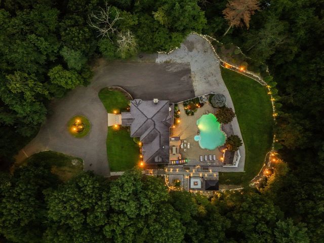 9 Grandview Rd, North Reading, MA 01864