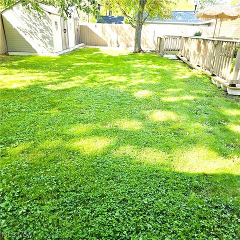 425 Bridle Lane, Berea, OH 44017