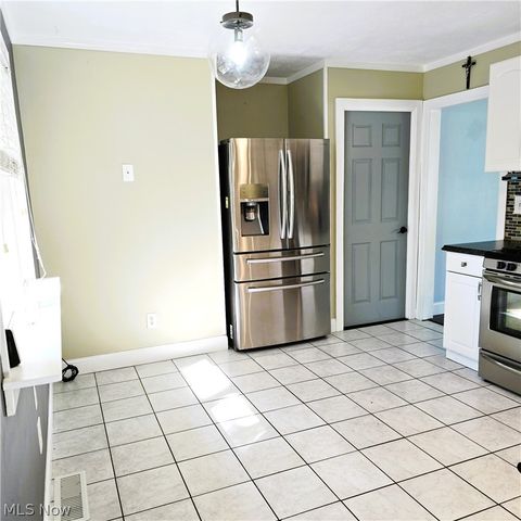 425 Bridle Lane, Berea, OH 44017