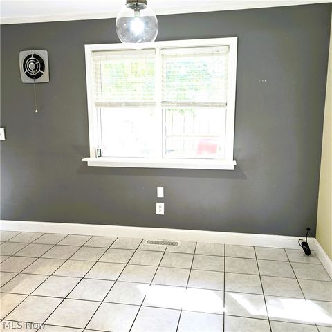 425 Bridle Lane, Berea, OH 44017