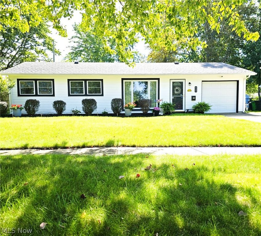 425 Bridle Lane, Berea, OH 44017