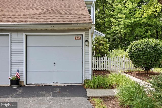 1652 COVINGTON RD, Yardley, PA 19067