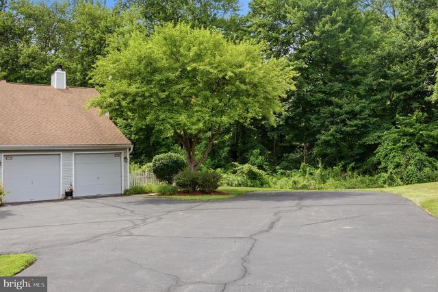 1652 COVINGTON RD, Yardley, PA 19067