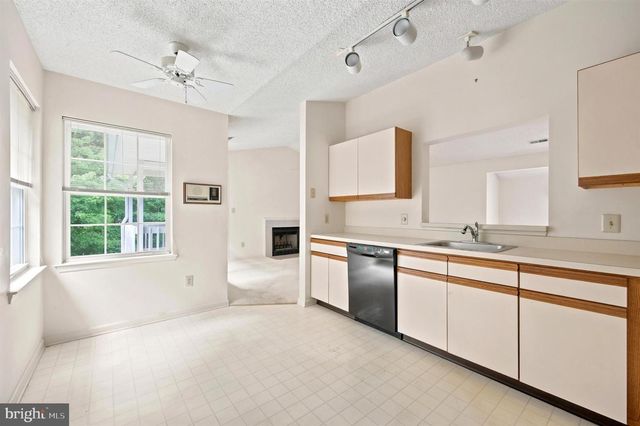 1652 COVINGTON RD, Yardley, PA 19067