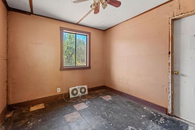 454 Della Ave, Willits, CA 95490