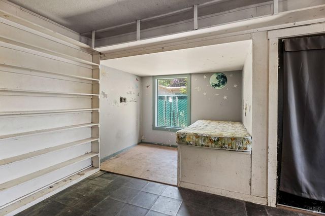 454 Della Ave, Willits, CA 95490