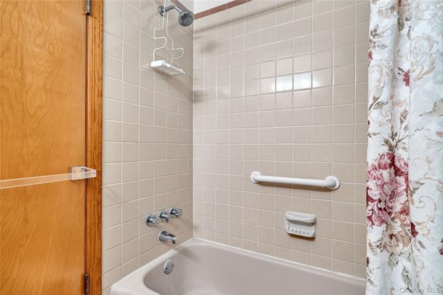 10 Cricketown Road, Stony Point, NY 10980