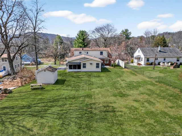 10 Cricketown Road, Stony Point, NY 10980