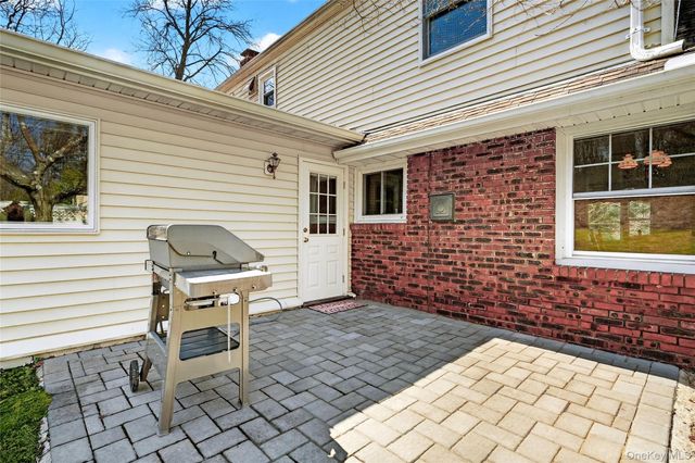 10 Cricketown Road, Stony Point, NY 10980