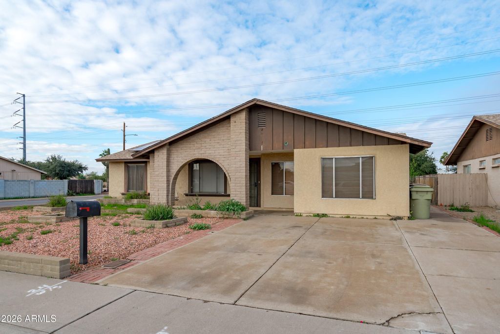 9618 N 66TH Drive, Glendale, AZ 85302 — photo 3