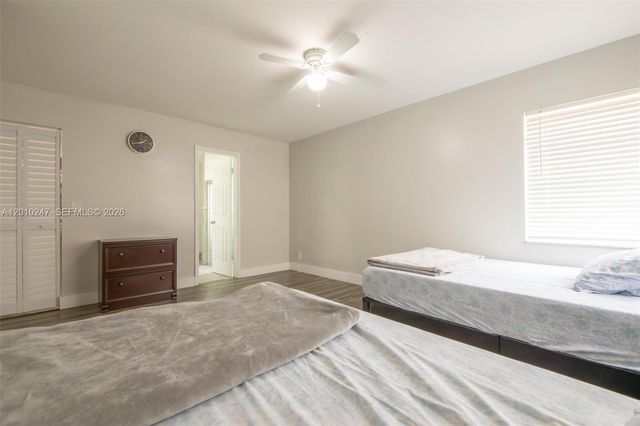 7454 NW 48th Pl, Lauderhill, FL 33319