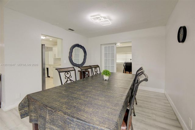 7454 NW 48th Pl, Lauderhill, FL 33319
