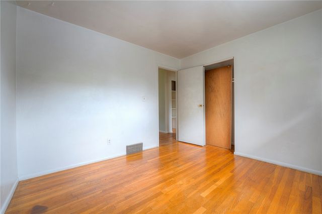 105 Mt. Pleasant Blvd., Manor, PA 15642