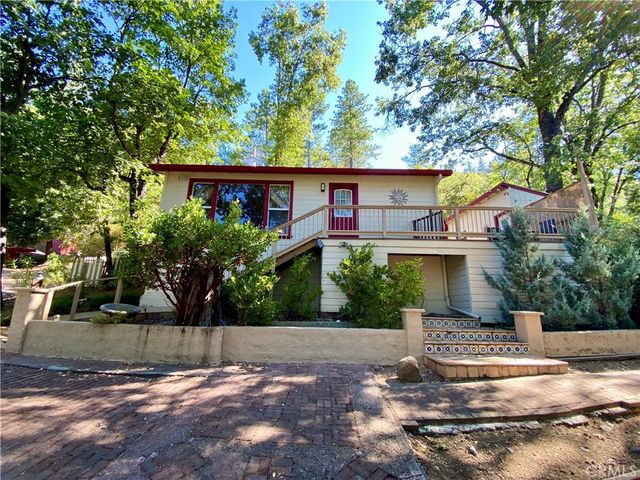 10787 Foothill Road, Loch Lomond, CA 95461