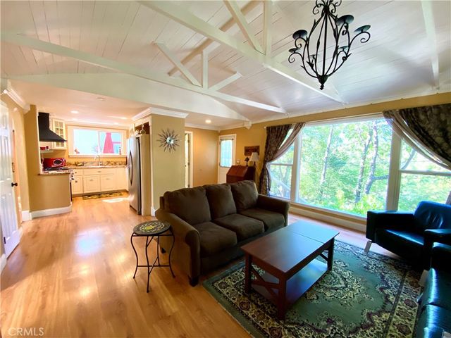 10787 Foothill Road, Loch Lomond, CA 95461