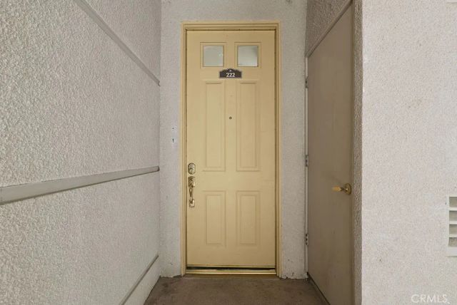 5220 Premiere Hills 222, Woodland Hills, CA 91364