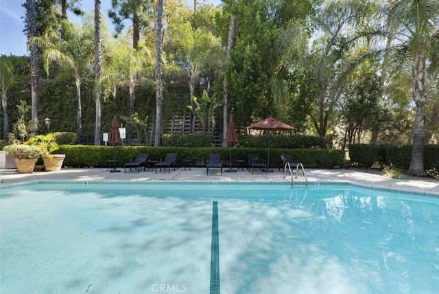 5220 Premiere Hills 222, Woodland Hills, CA 91364