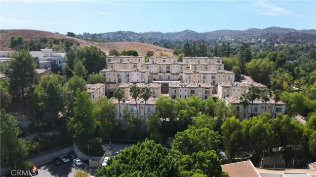 5220 Premiere Hills 222, Woodland Hills, CA 91364