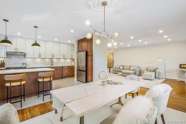 162-01 Powells Cove Boulevard 2D, Beechhurst, NY 11357