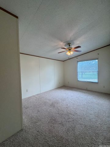 111 Santa Gertrudis, Sutherland Springs, TX 78161