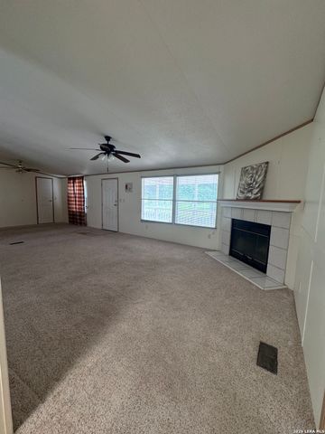 111 Santa Gertrudis, Sutherland Springs, TX 78161