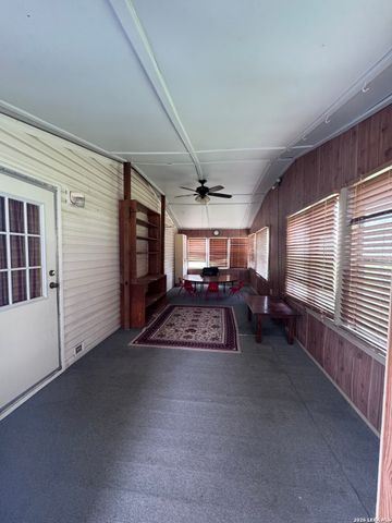 111 Santa Gertrudis, Sutherland Springs, TX 78161