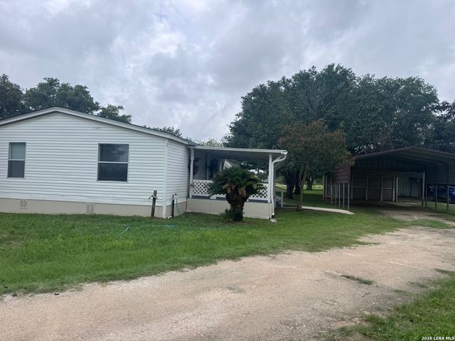 111 Santa Gertrudis, Sutherland Springs, TX 78161