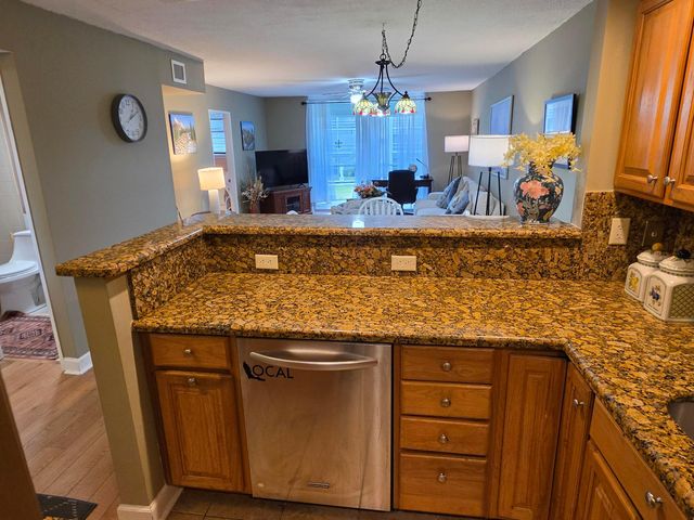 1040 SE 4TH Avenue 219, Deerfield Beach, FL 33441