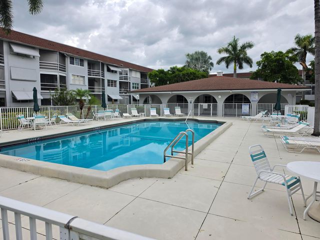 1040 SE 4TH Avenue 219, Deerfield Beach, FL 33441