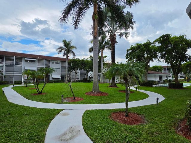 1040 SE 4TH Avenue 219, Deerfield Beach, FL 33441